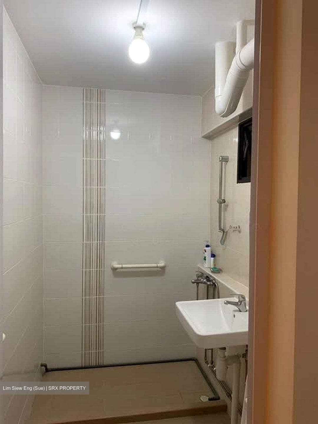 Blk 147 Tampines Avenue 5 (Tampines), HDB Executive #591224601